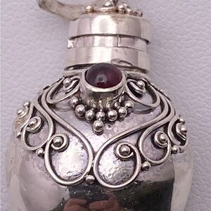 Poison Pendant Sterling Silver w/Brown Topaz 1” New